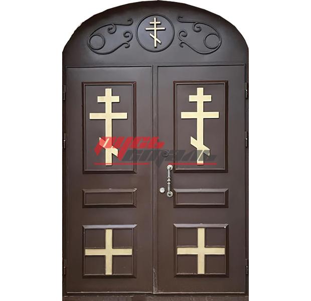 железная дверь в храм